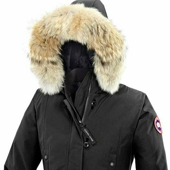 Canada Goose Jackets & Blazers - BNWT Canada Goose Kensington Parka jacket 2XS